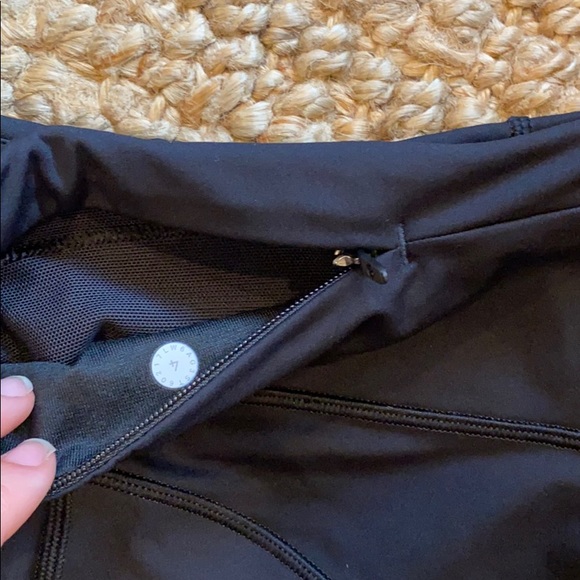 (Sold) Lululemon final lap crop 23” black nulux - Picture 13 of 13